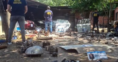 Desbaratan organización dedicada al robo de autos