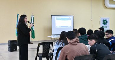 Charla taller de orientación para estudiantes secundarios