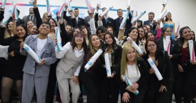 Acto de colación en la UNO