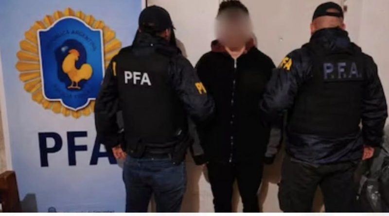 Cayó un hombre acusado de difundir mensajes antisemitas en redes