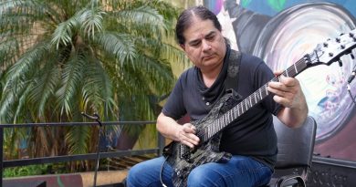 Clase abierta del guitarrista Leonardo Esjaita