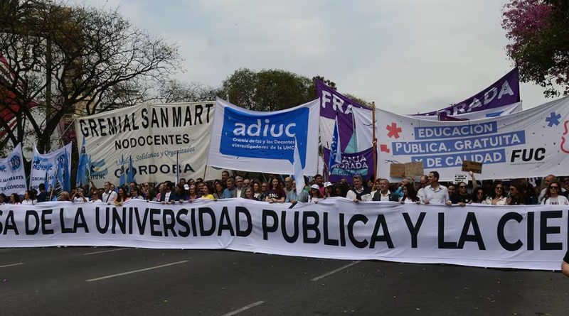 Los docentes universitarios anunciaron una nueva marcha federal tras otra paritaria sin avances